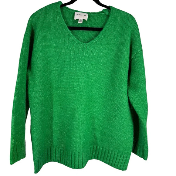 INDUSTRY REPUBLIC CLOTHING V-Neck Pullover Sweater M - Picture 1 of 7